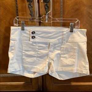 Bubblegum stretch shorts